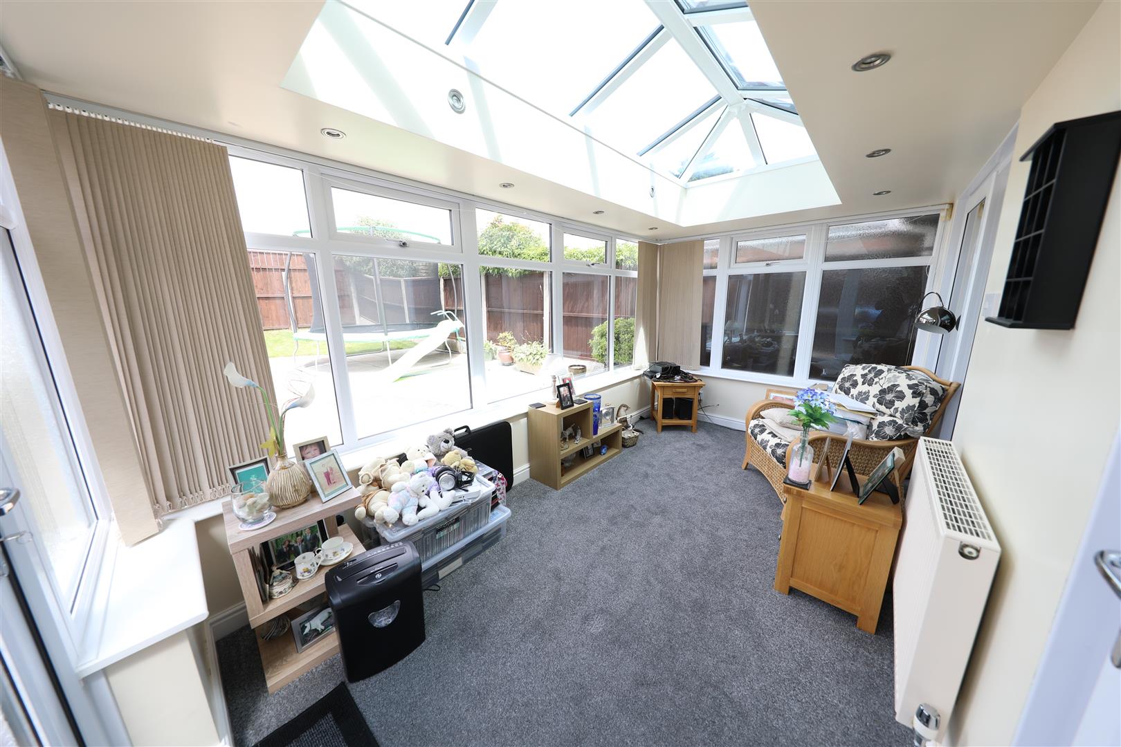 Evergreen Drive, Hull Symonds & Greenham